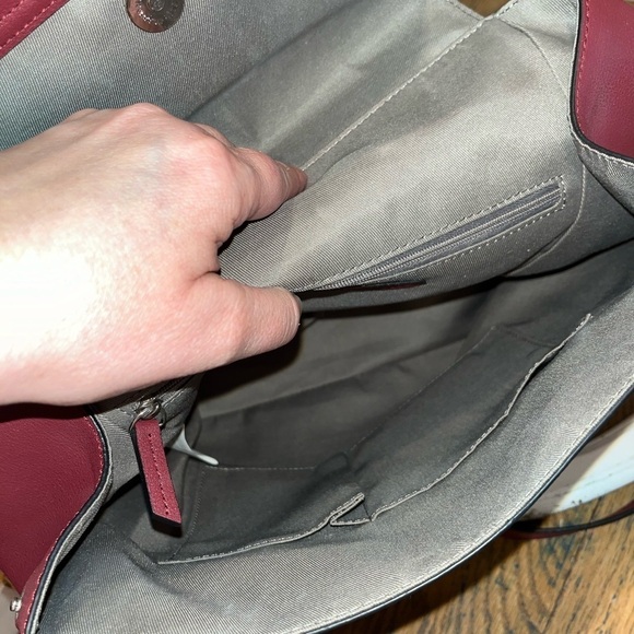 🚨DANIELLE NICOLE red Nolan  leather backpack🚨 - Picture 6 of 9